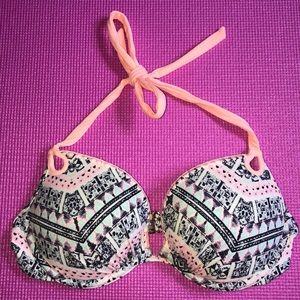 Victoria’s Secret Bikini Top Push Up